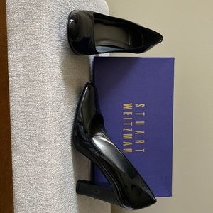 Stuart Weitzman black patent pump